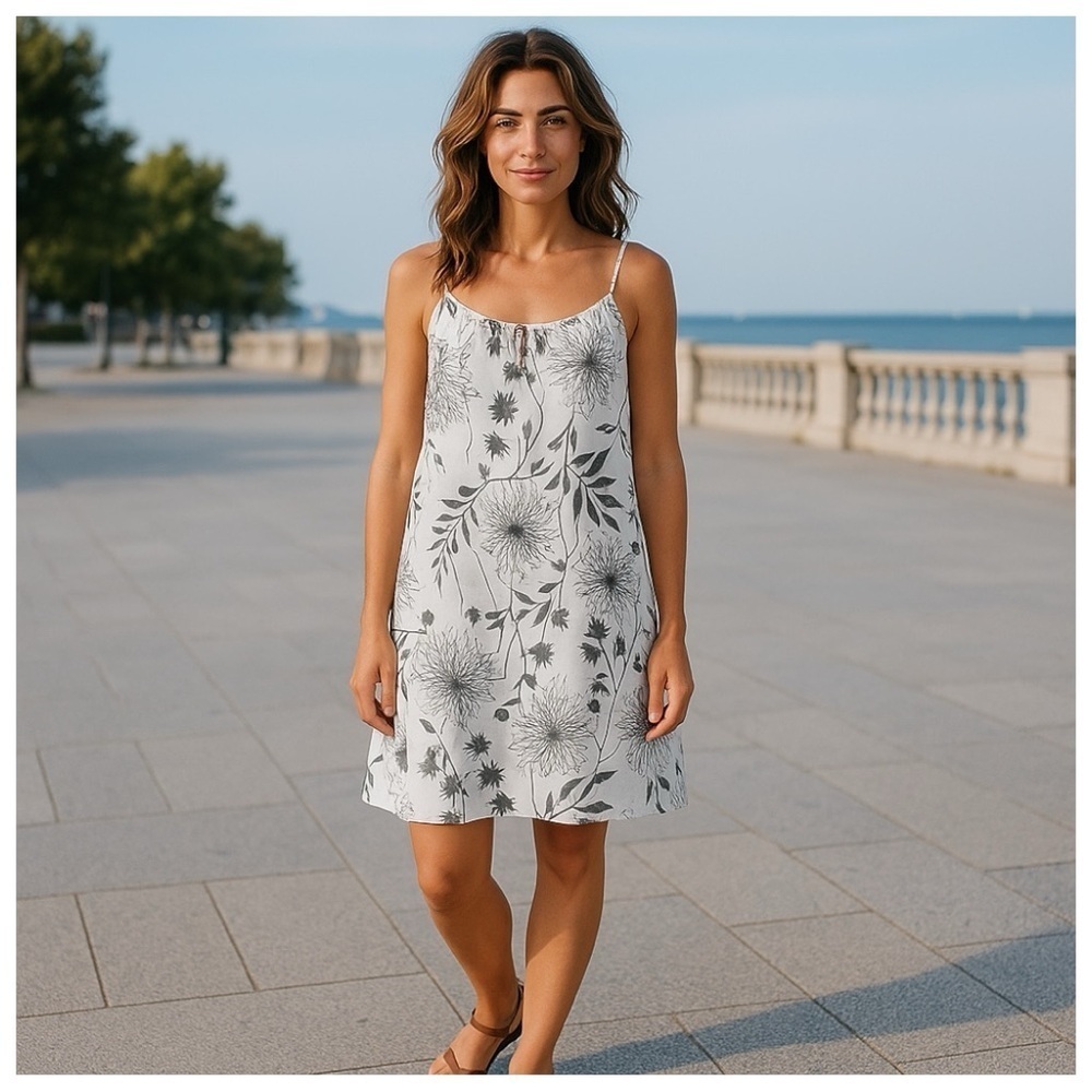 Lungi L'Arno Linen Floral Print Strappy Summer Vacay Style Dress Size Medium